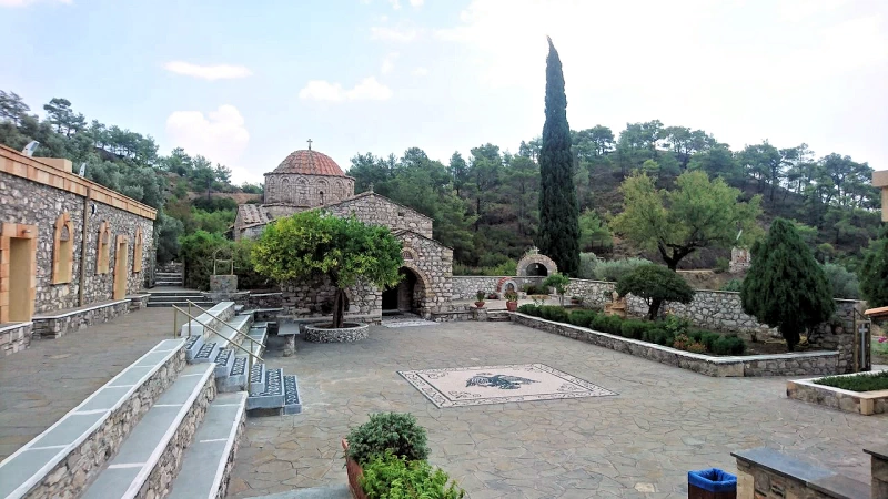 Monastère de Thari