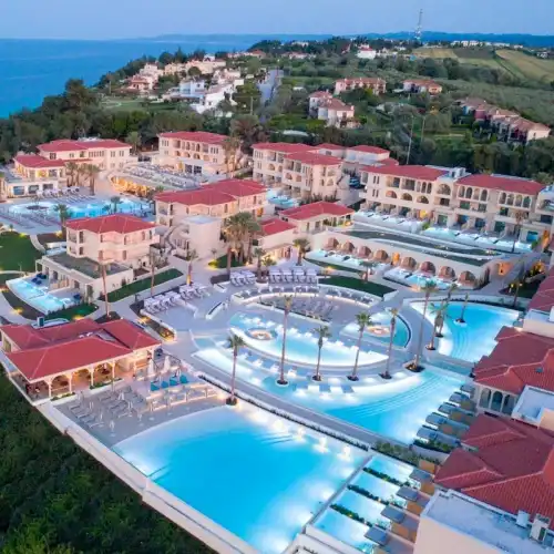  MERAVIA Luxury Resort & Spa Leonardo Limited Edition