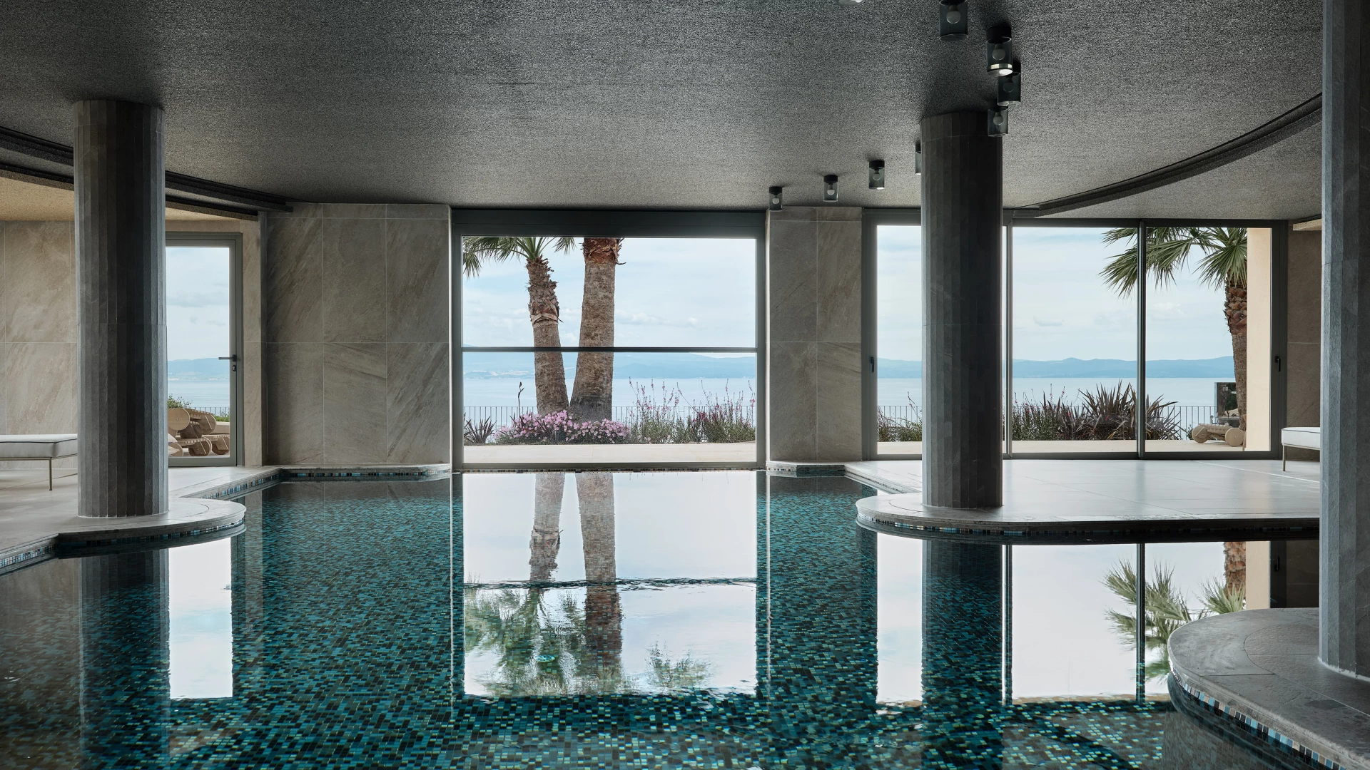 MERAVIA Leonardo Limited Edition - Hammam