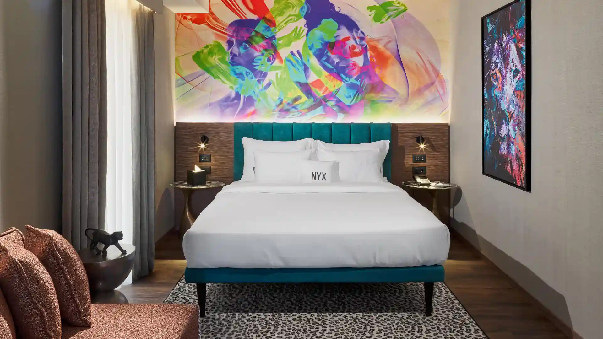 Heaven Suite with Business Lounge Access 