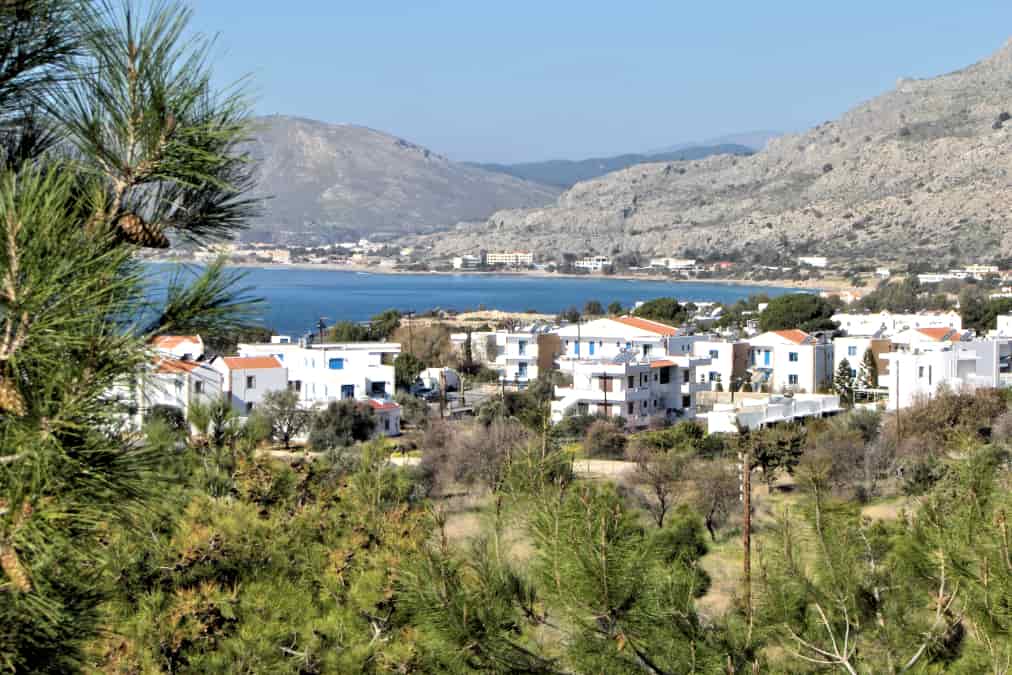 Pefkos