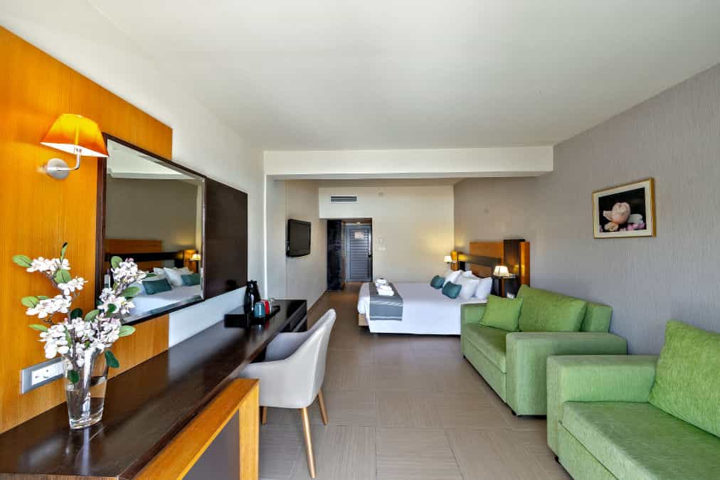 Chambre famille avec vue jardin