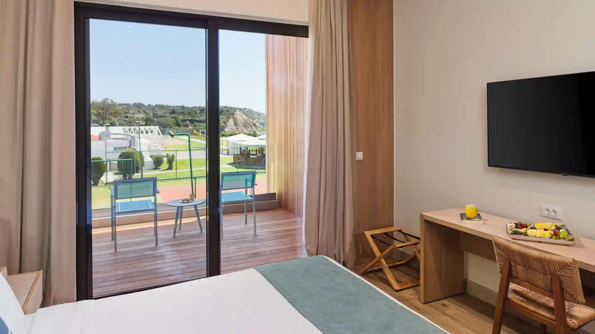 Premium Room Pool View