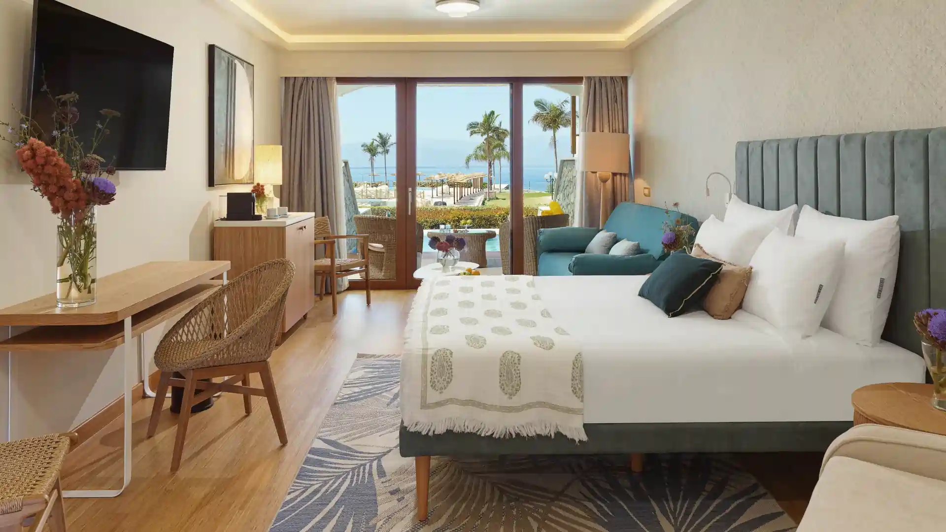 Suite Junior avec Piscine Privée - Vue sur la Mer